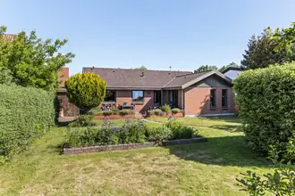 Villa på Juni Alle 91, 2860 Søborg
