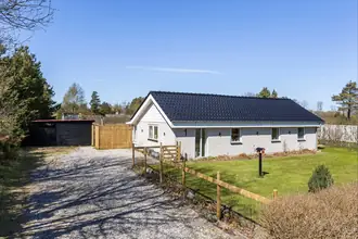 Fritidshus på Skovsvinget 1, Hou, 9370 Hals