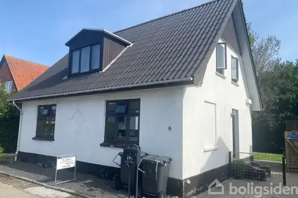 Villa på Vester Alle 6, 9760 Vrå