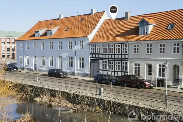 Villa på Slotsgade 1B, 5800 Nyborg