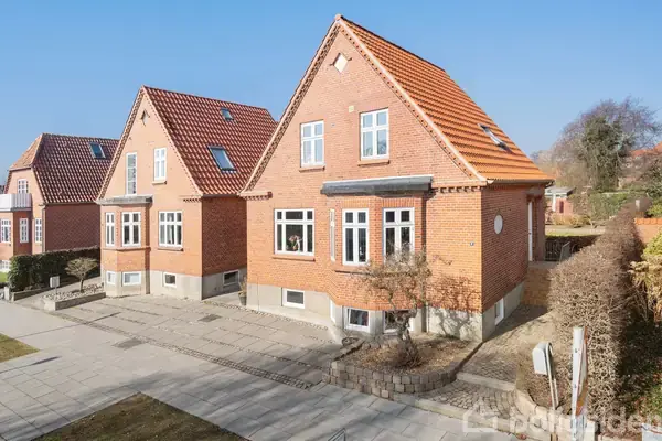 Villa på Carit Etlars Alle 6, 6700 Esbjerg