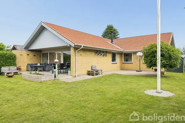 Villa på Ahornvej 7, 9900 Frederikshavn