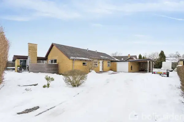 Villa på Løkkevej 11, 5750 Ringe