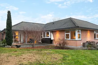 Villa på Ejlstrupløkken 10, Ejlstrup, 5200 Odense V