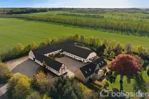 Landejendom på Mejlbyvej 44, 9610 Nørager
