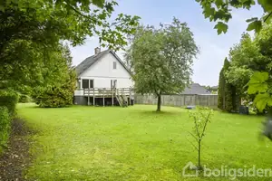Villa på Bakkedalsvej 10, 7130 Juelsminde