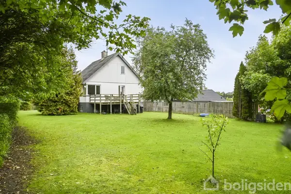 Villa på Bakkedalsvej 10, 7130 Juelsminde
