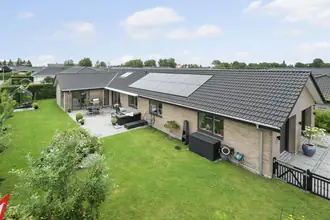 Villa på Holmeengen 14, Gundsømagle, 4000 Roskilde