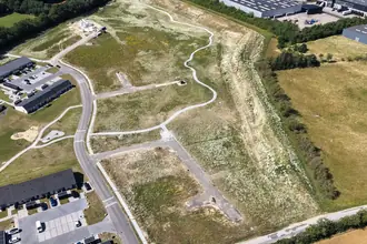 Helårsgrund på Haslundvænget 36, 8940