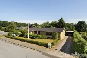 Villa på Tjørnebakken 24, 6510 Gram