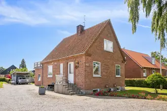 Villa på Århusvej 149, Trustrup, 8570 Trustrup