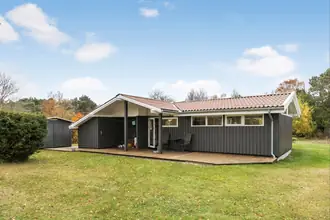 Fritidshus på Fyrrelunden 32, 3370 Melby