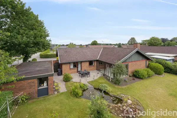 Villa på Rønne Alle 147, 7451 Sunds