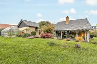 Villa på Rønbjergvej 2, 8240 Risskov