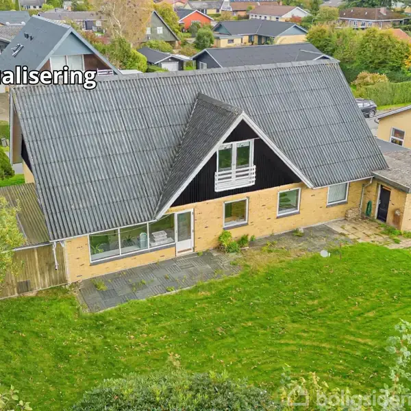 Villa på Rosenkrantzvej 3, 9330 Dronninglund