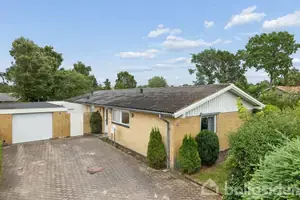 Villa på Fyrreparken 28, 8961 Allingåbro