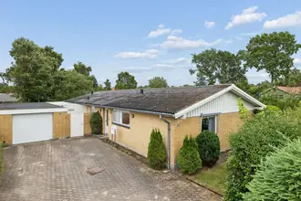 Villa på Fyrreparken 28, 8961 Allingåbro