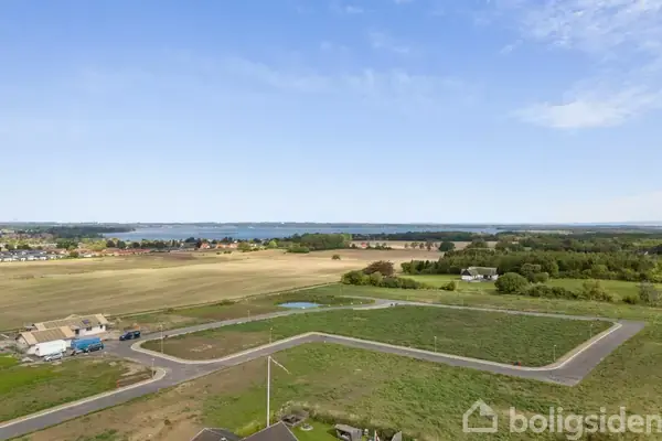 Helårsgrund på Lundegårdshaven 27, 4720 Præstø