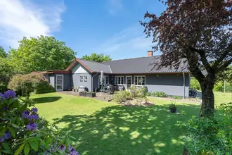 Villa på Herningvej 18, 6870 Ølgod