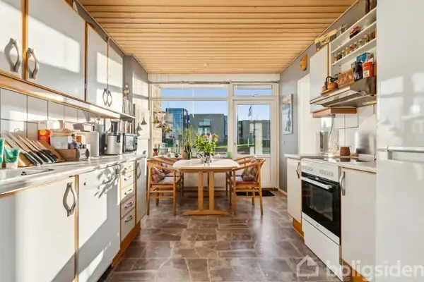 Ejerlejlighed på Kongsgårdsvej 20, st. 3., 8260 Viby J