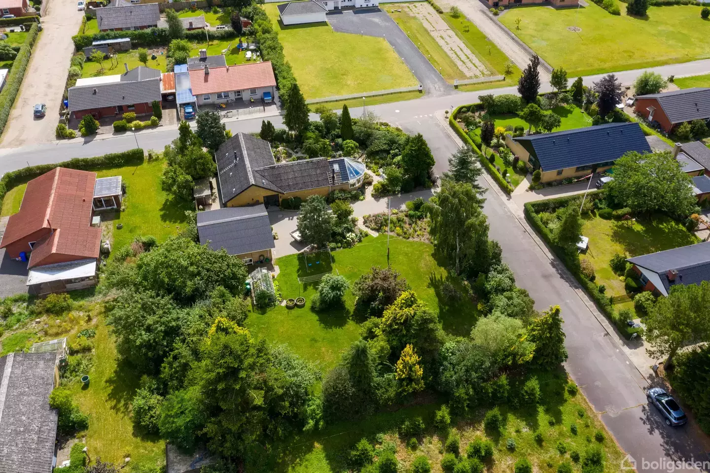 God byggegrund i naturskønne Farre - Visning 3