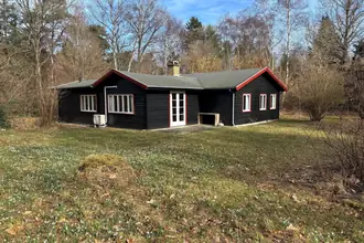 Fritidshus på Mejsevænget 1, 4581