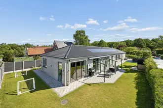 Villa på Lyrens Alle 20, 2770 Kastrup