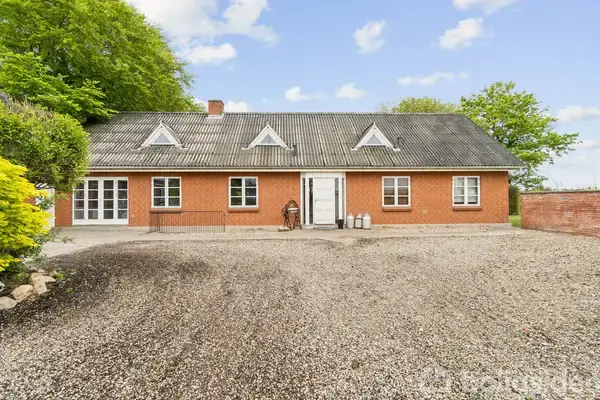 Villa på Guldforhovedvej 44, 7441 Bording
