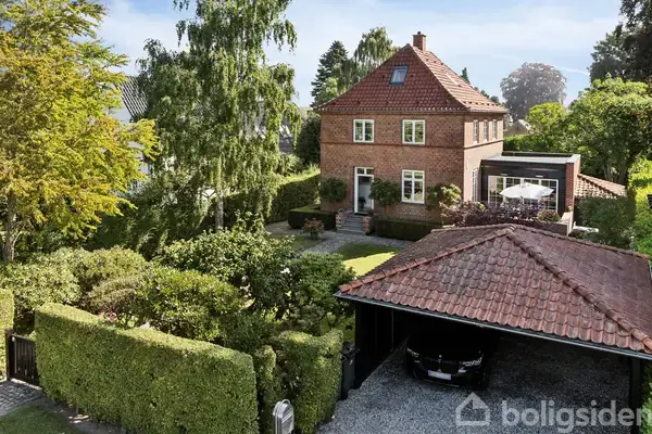 Villa på Vallerød Banevej 42, 2960 Rungsted Kyst