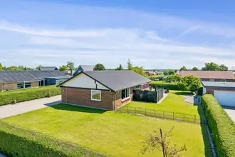 Villa på Obovej 28, 8940 Randers SV