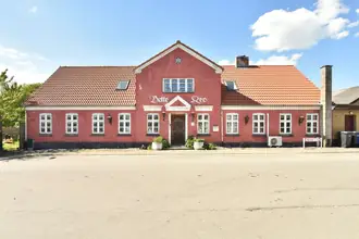 Villa på Ågade 20, Farre, 7323 Give
