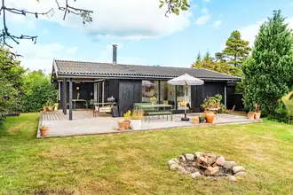 Fritidshus på Kastanievænget 12, Bøged Strand, 4720 Præstø