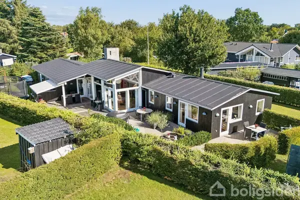 Fritidsbolig på Egevej Væltesbakke 17, 9560 Hadsund