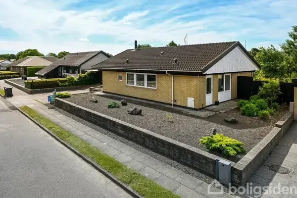 Villa på Umanakvej 98, 6715 Esbjerg N