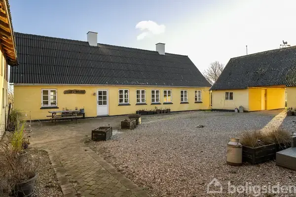 Landejendom på Oddenvej 76, 4500 Nykøbing Sj