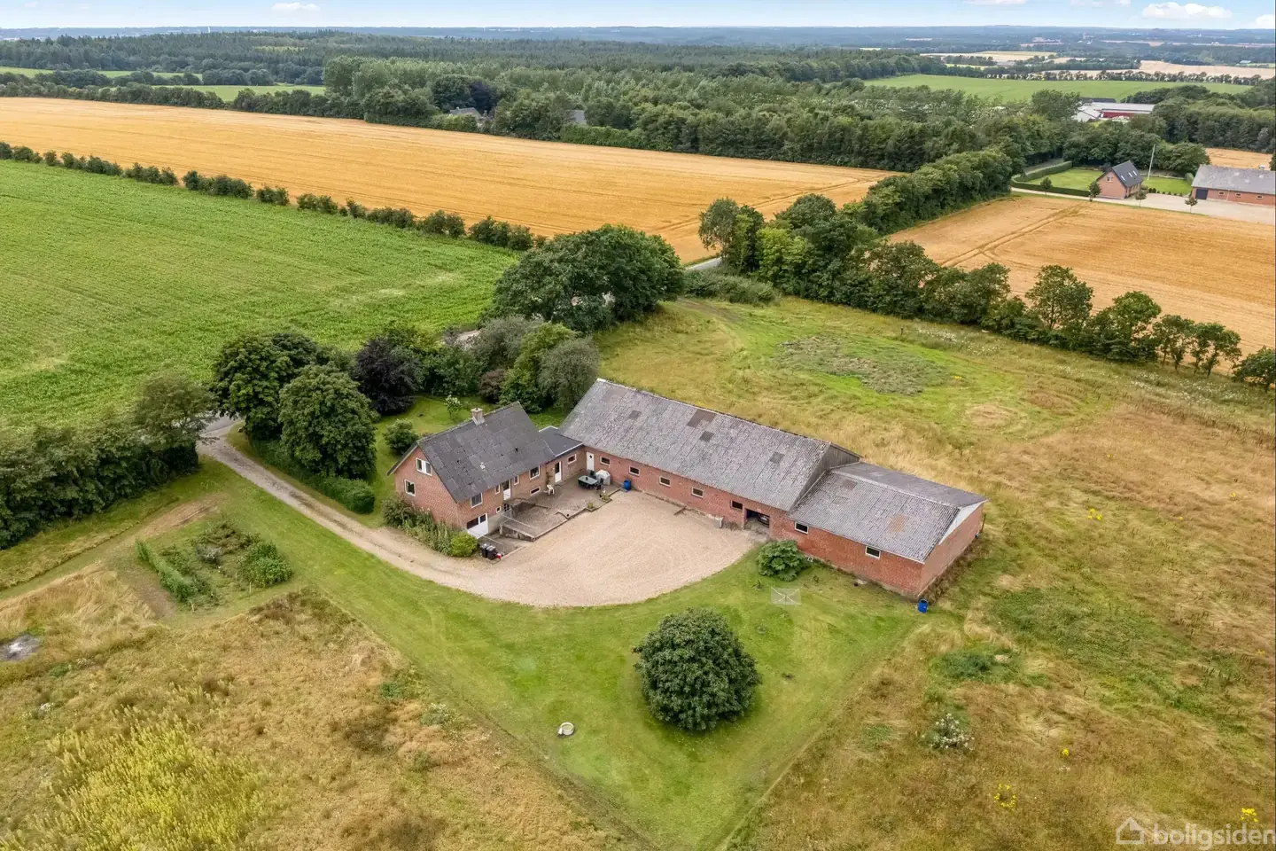 Landejendom på Fjelstrupvej 12, 6920 Videbæk