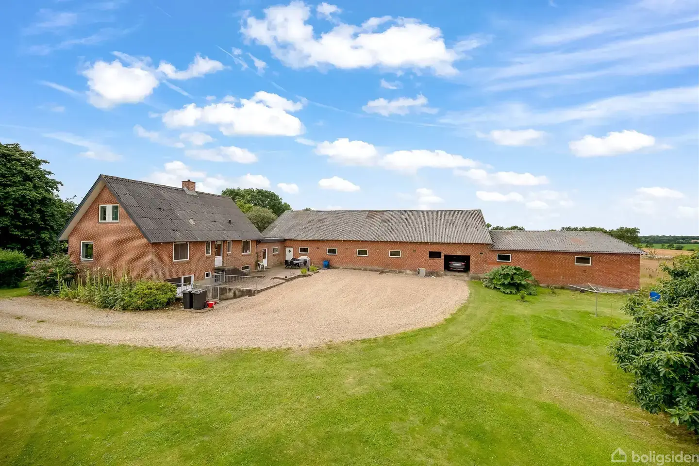 Hyggeligt landsted med 3,6 Ha jord - Поглед 2