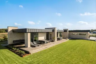 Villa på Knøsgårds Alle 64, 9440 Aabybro