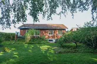 Villa på Lyngsvinget 15, 8381 Tilst