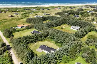 Fritidshus på Madsinesvej 4, Kettrup, 9480 Løkken