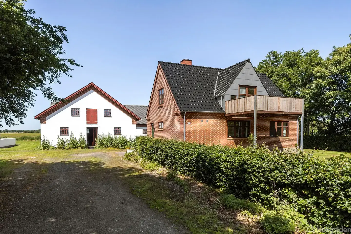 Landejendom på V Starengvej 616, 9700 Brønderslev