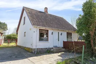 Villa på Kastrupvej 11, 4760
