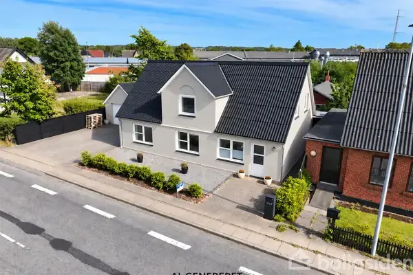 Villa på Ålborgvej 417, 9352 Dybvad