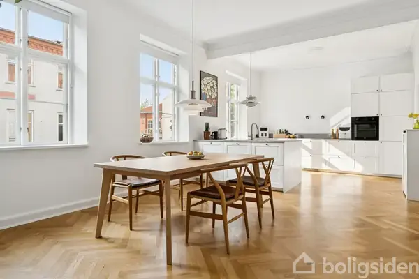 Ejerlejlighed på Jernbanegade 41, 1., 4800 Nykøbing F