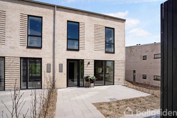 Rækkehuse til salg i 3500 Værløse – Se 29 rækkehuse til salg på Boligsiden