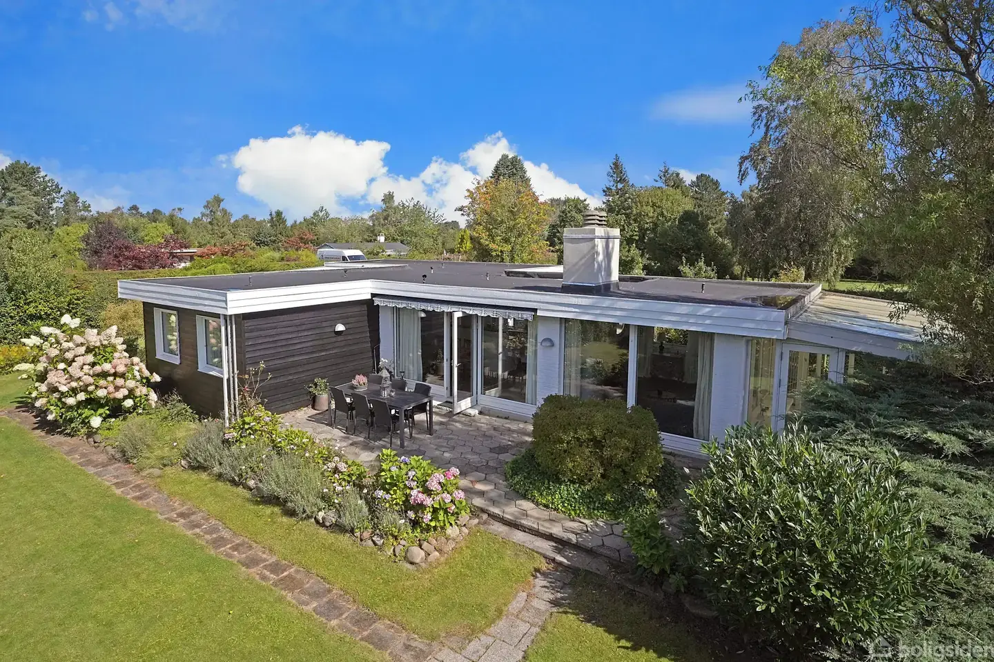 Fritidsbolig på Ørnevej 11, 3120 Dronningmølle