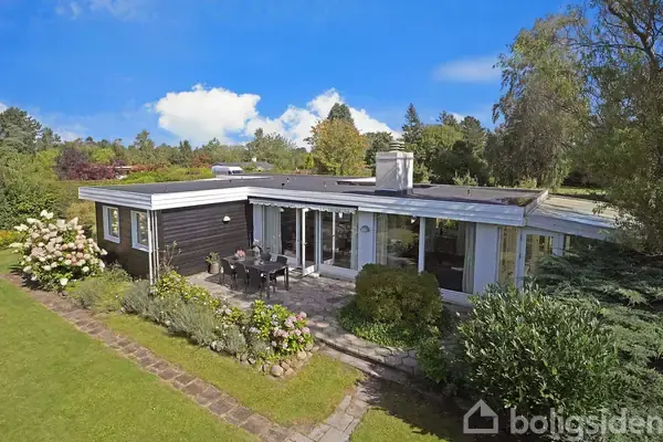 Fritidsbolig på Ørnevej 11, 3120 Dronningmølle