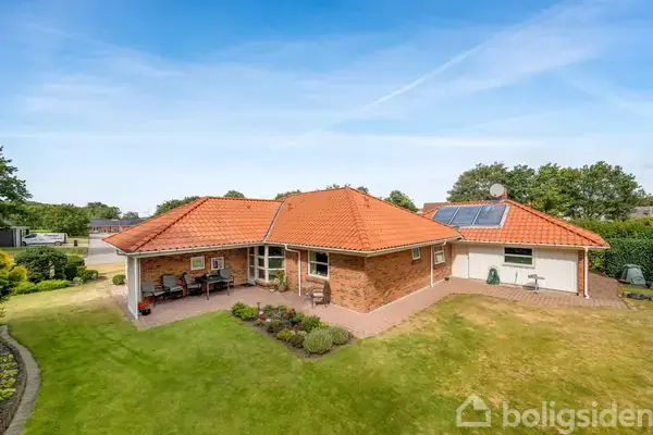 Villa på Egevænget 3, 6893 Hemmet