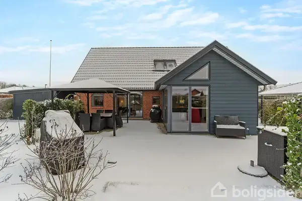 Villa på Østermarksvej 108, 8381 Tilst