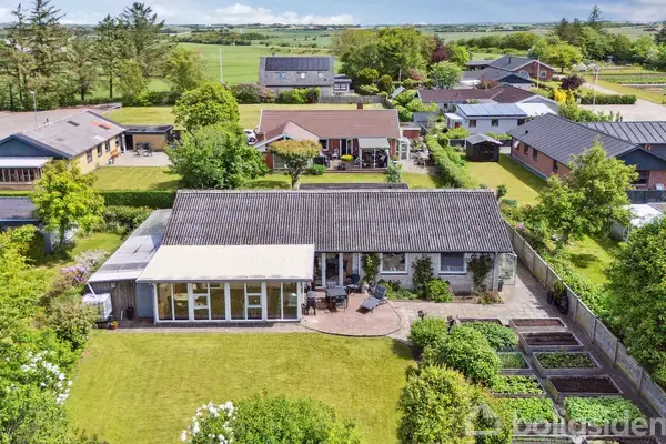 Villa på Degnevænget 12, 7752 Snedsted
